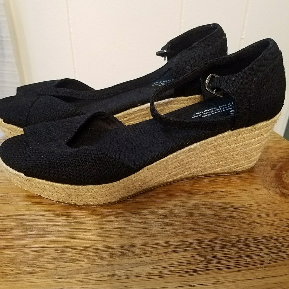 Toms Harper Wedge Sandals